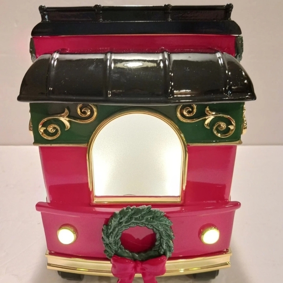 Bath & Body Works 2025 Trolley Light Up Candle Holder Holiday Limited Edition - Picture 5 of 13
